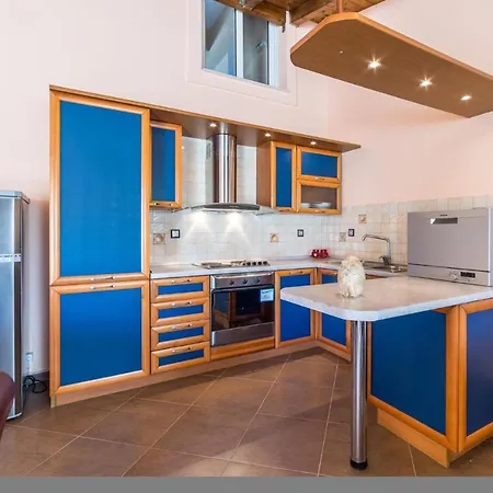 La Pari's 3* Argassi